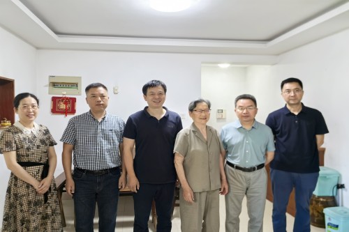 20250701七一慰問魏鳳蘭_副本.jpg 20250701七一慰問魏鳳蘭_副本.jpg